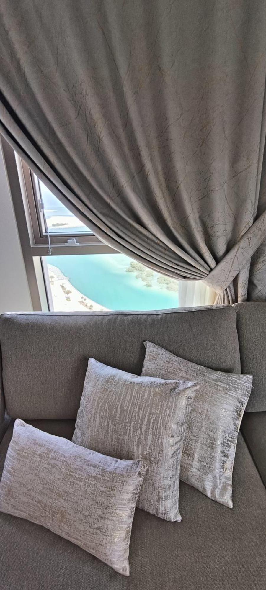 Upscale 2br With A Complete View Of The Sea On Al Reem Island Apartment