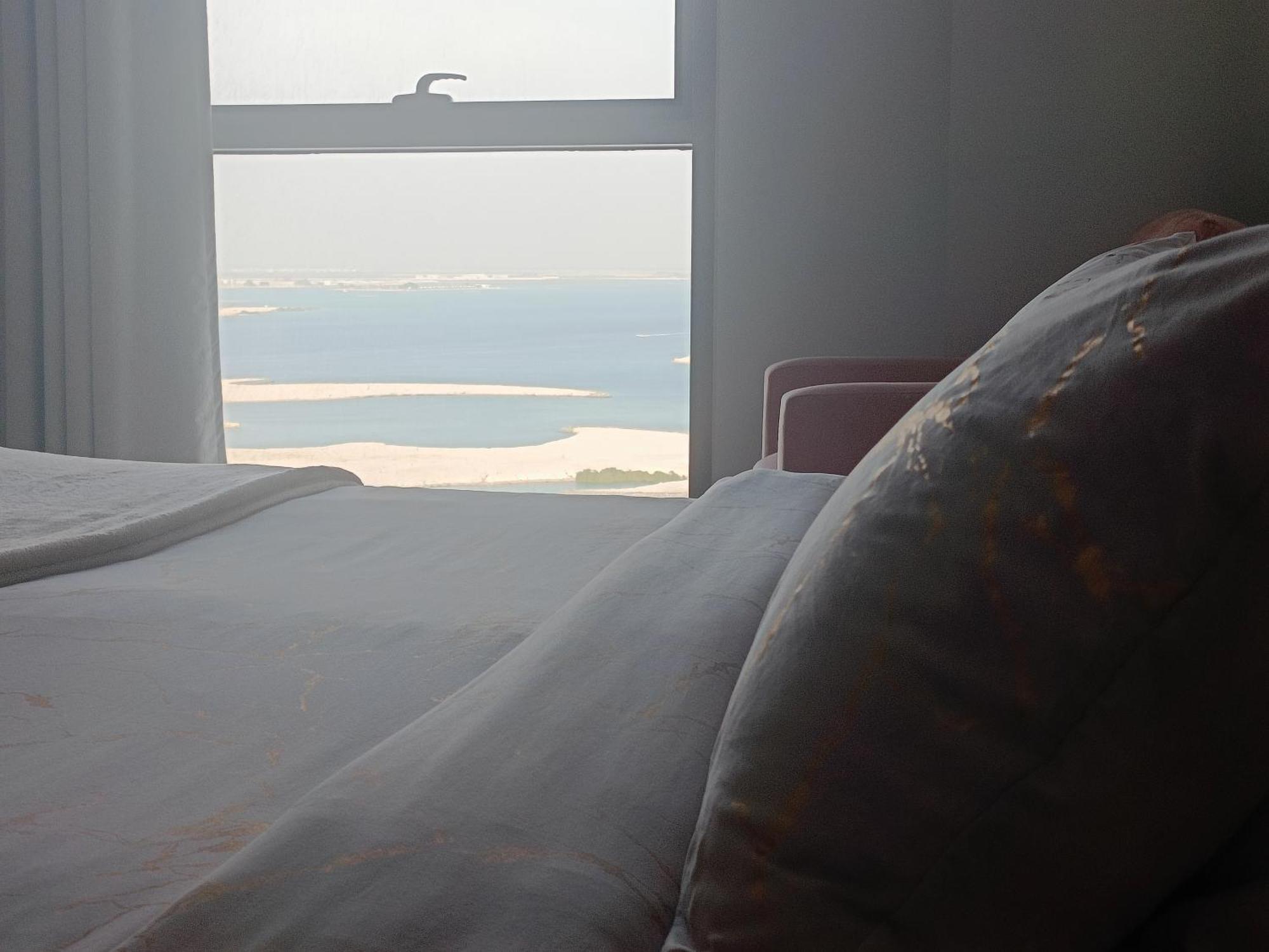 Upscale 2br With A Complete View Of The Sea On Al Reem Island Абу-Даби