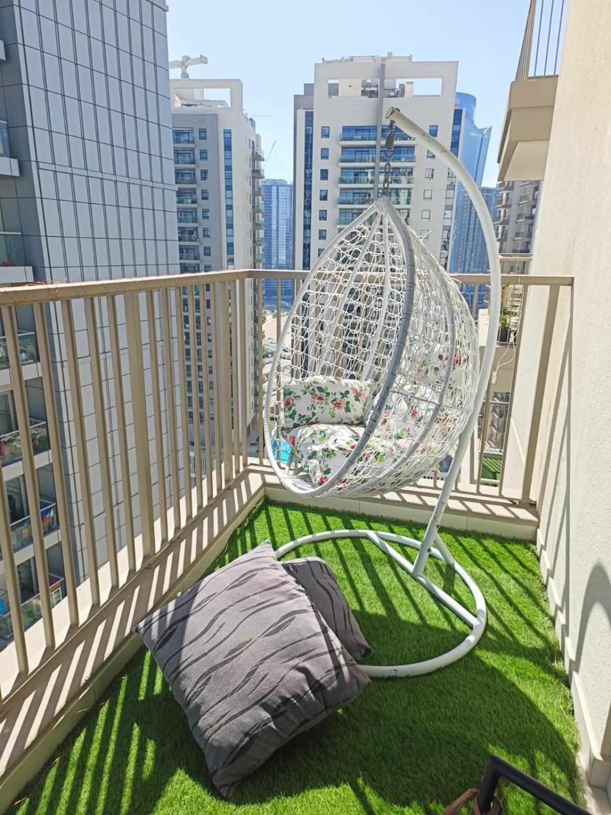 Apartment Upscale 2br With A Complete View Of The Sea On Al Reem Island Abu Dhabi
