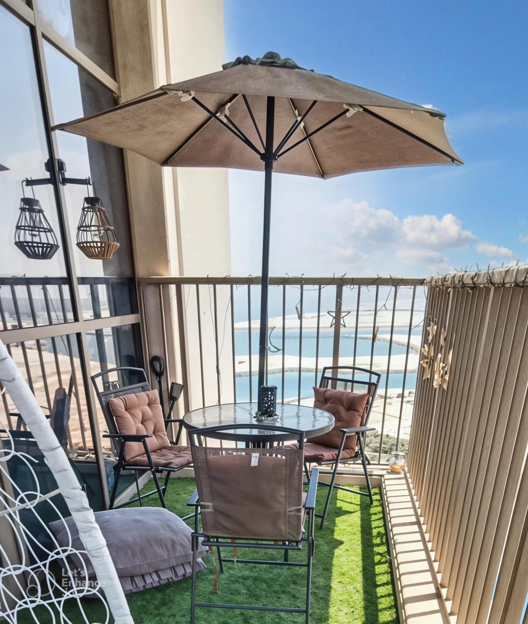 Upscale 2br With A Complete View Of The Sea On Al Reem Island Apartment *