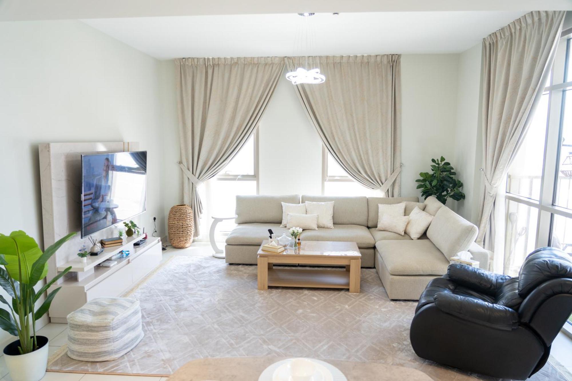 Upscale 2br With A Complete View Of The Sea On Al Reem Island
