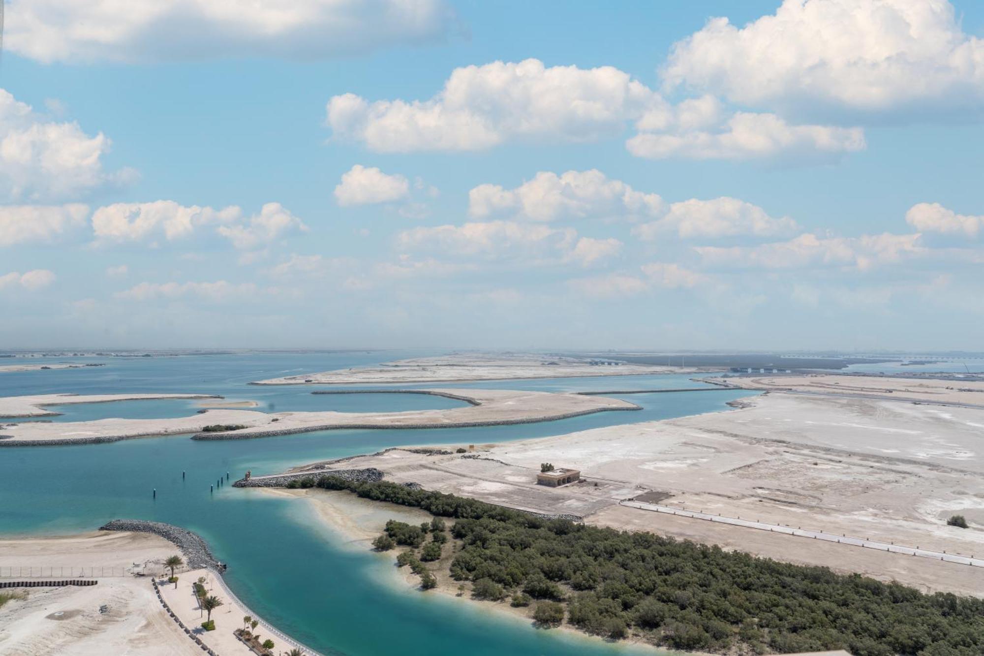 Upscale 2br With A Complete View Of The Sea On Al Reem Island Абу-Даби