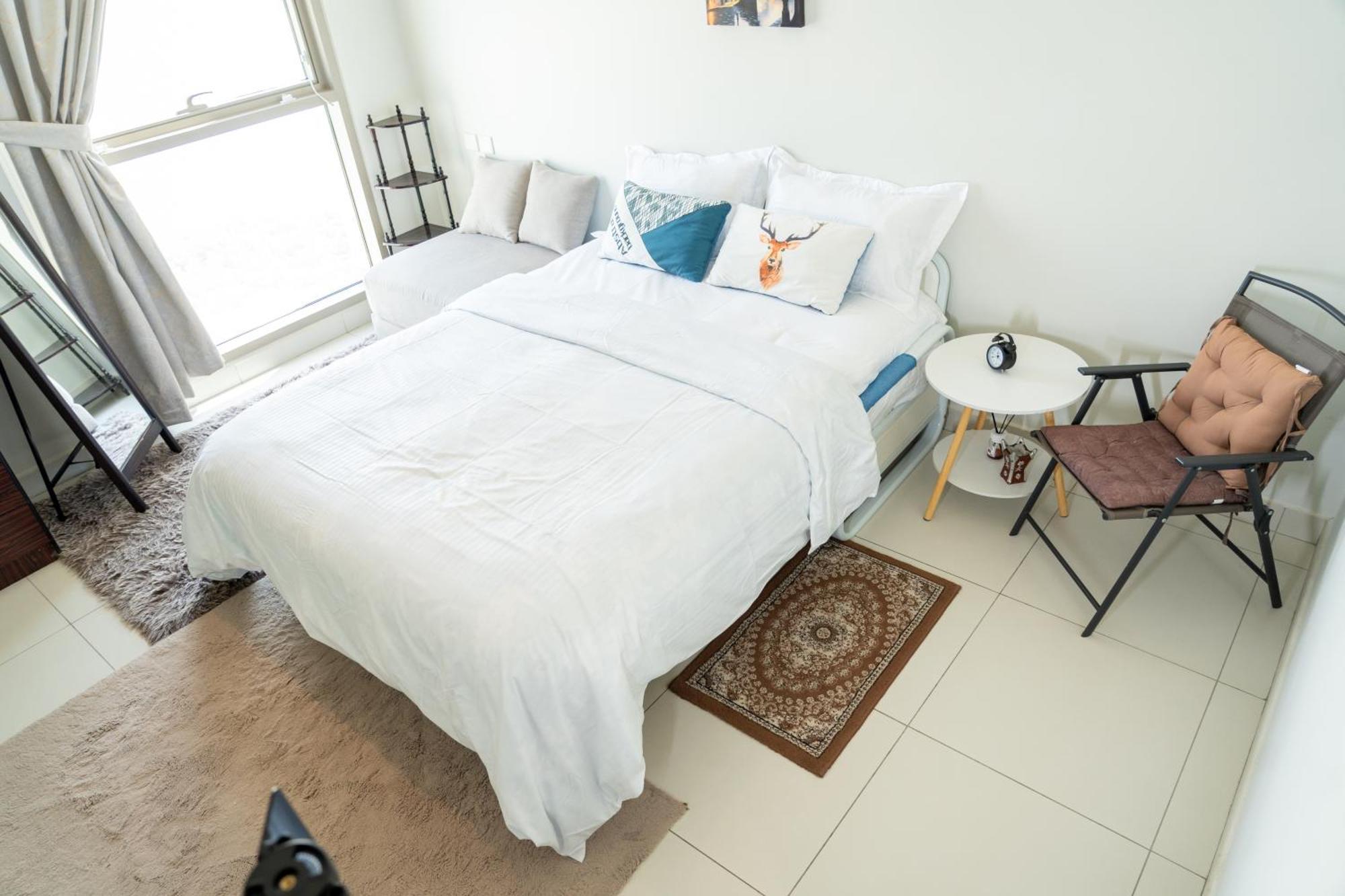 Upscale 2br With A Complete View Of The Sea On Al Reem Island Abu Dhabi